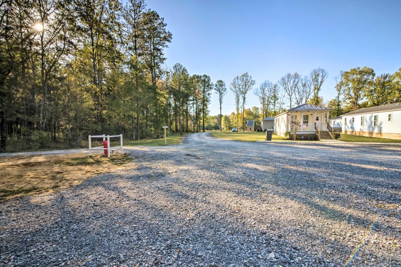 Chic Cottage Retreat With Grill, 2 Mi To Msu! Starkville Esterno foto